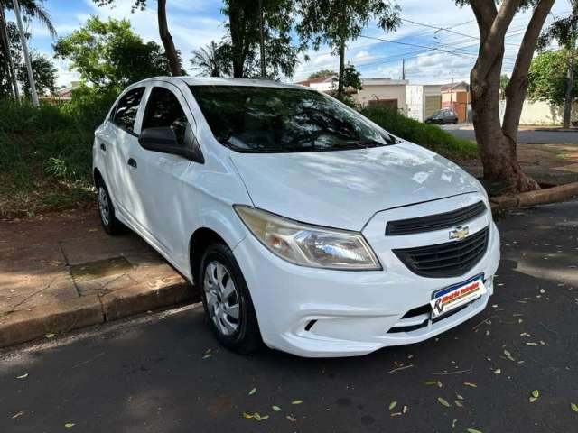 Chevrolet Onix 2015 1.0 mpfi ls 8v flex 4p manual