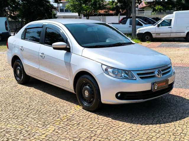 Volkswagen Voyage 1.0 TREND Total Flex - 2012