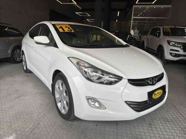 Hyundai Elantra 2013 1.8 gls 16v gasolina 4p automático