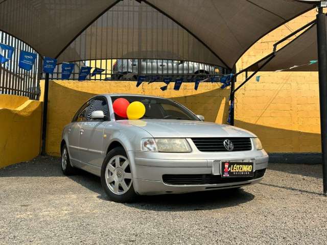 VW Passat 2.0 turbo automatico completo 1999