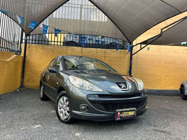 Peugeot 207 xr passion 1.4 completo 2010