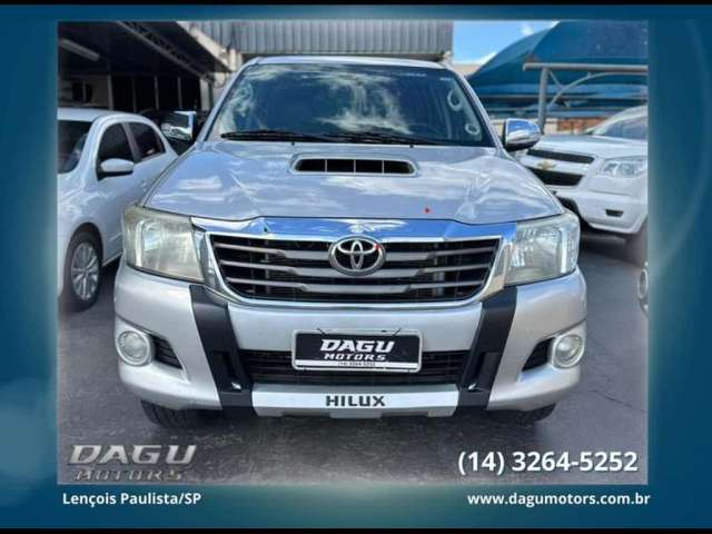 TOYOTA HILUX CD4X4 SRV 2013