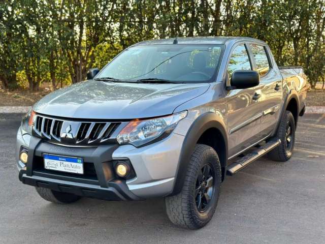 MITSUBISHI L200 TRITON