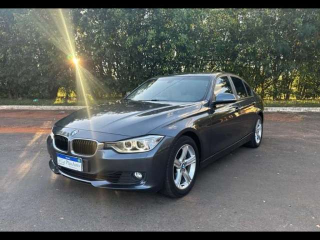 BMW 320i /  3B11 - Cinza - 2013/2014