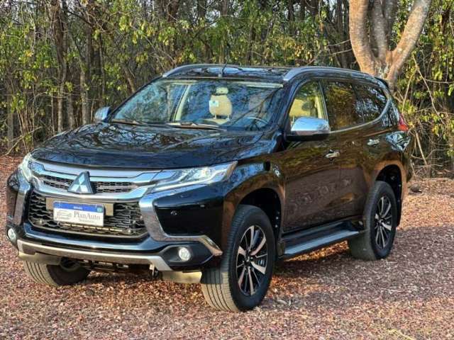 Mitsubishi Pajero SPORT /MMC  HPE - Preta - 2019/2020