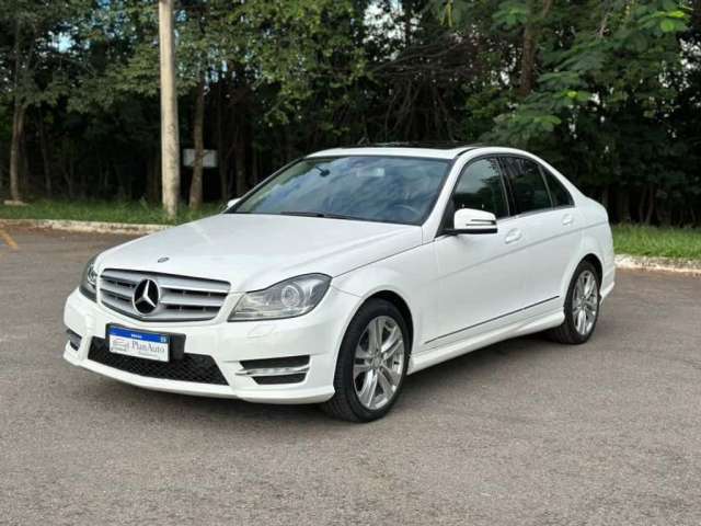 Mercedes-Benz C-200 M.BENZ I/ C 200 CGI - Branca - 2013/2013