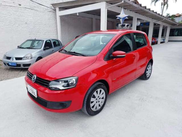 Volkswagen Fox 1.0 Mi Total Flex 2014