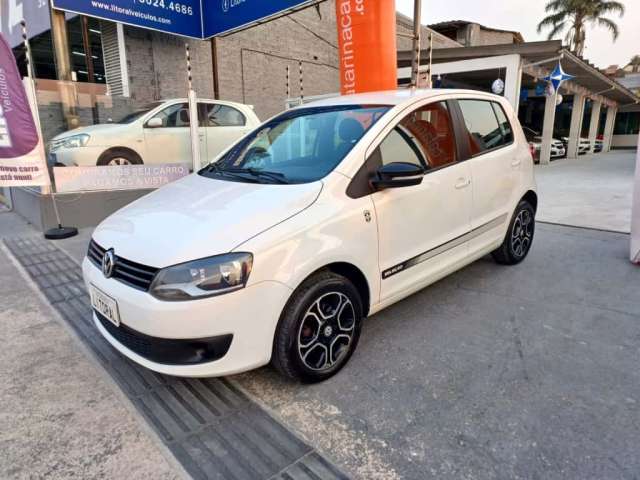 Volkswagen Fox SELEÇÃO 1.0 Total Flex 8V 5p