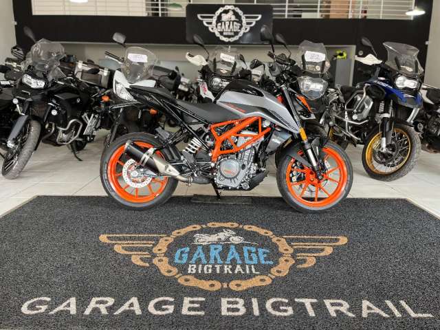 KTM 390 DUKE