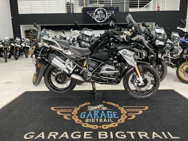 BMW R1200 GS TRIPLE BLACK PRMIUM