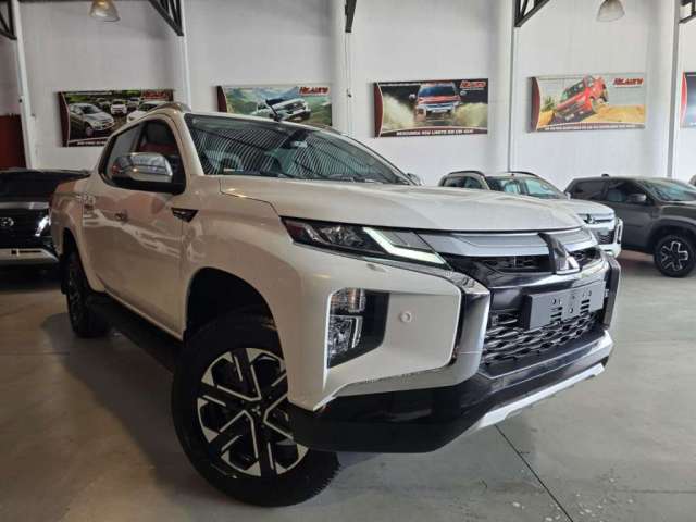 MITSUBISHI L200 TRITON