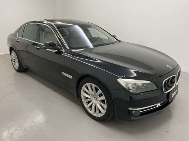 BMW 750i 4.4 M SPORT SEDAN V8 32V GASOLINA 4P AUTOMÁTICO