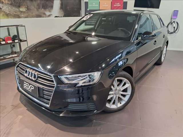 AUDI A3 1.4 TFSI Sportback Ambiente 16V - 2017/2018