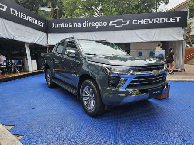 CHEVROLET S10 2.8 16V TURBO DIESEL HIGH COUNTRY CD 4X4 AUTOMÁTICO