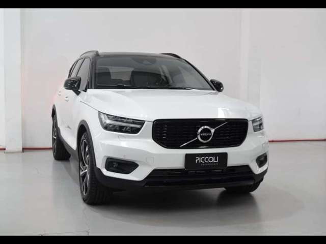 VOLVO XC40 T5 R-DESIGN 2021