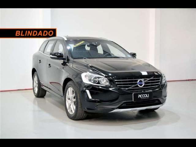 VOLVO XC60 D5 MOMENTUM 2017