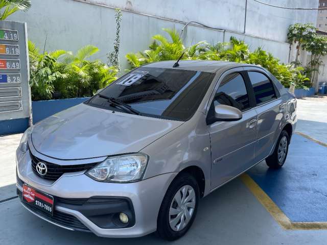 Toyota Etios Sedan X 1.5 Flex 2018