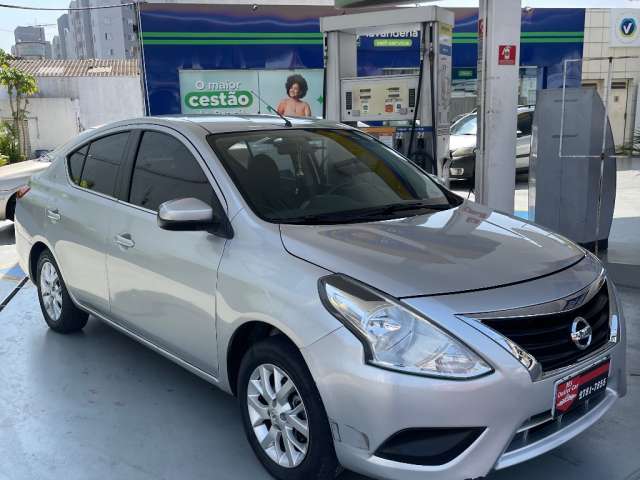 Nissan Versa 1.6 16v Sv Aut. 4p 2017