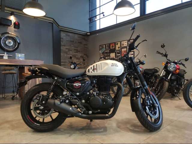 Royal Enfield Hunter 350 Dapper