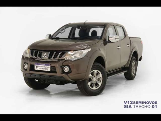 Mitsubishi L200 TRITON 2.4 16V TURBO DIESEL SPORT HPE CD 4P 4X4 AUTOMÁTICO