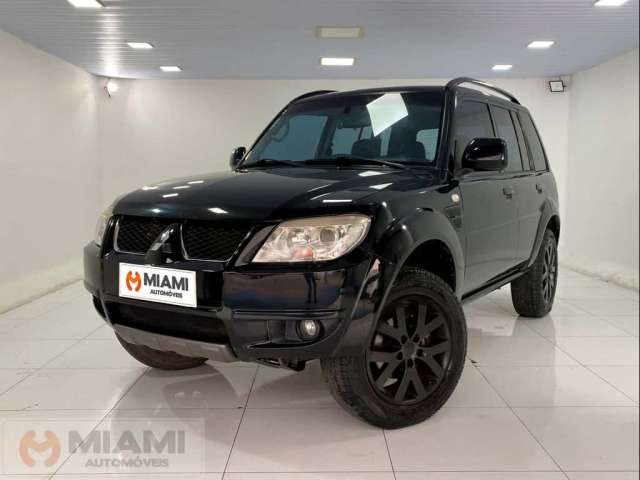 Mitsubishi Pajero TR4 2.0 4x4 - Preta - 2012/2013