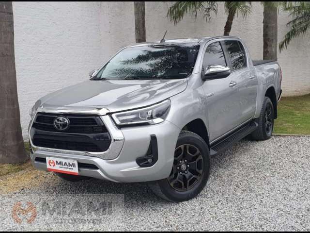 Toyota Hilux SRX 2.8 4x4 - Prata - 2020/2021