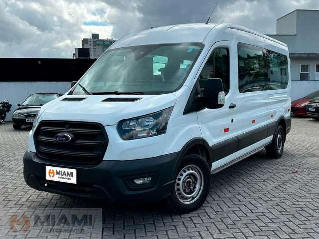 Ford Transit Minibus 2.0 15 lugares - Branca - 2021/2022