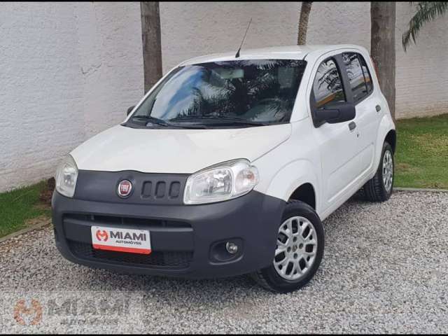 Fiat Uno Vivace 1.0 - Branca - 2010/2011