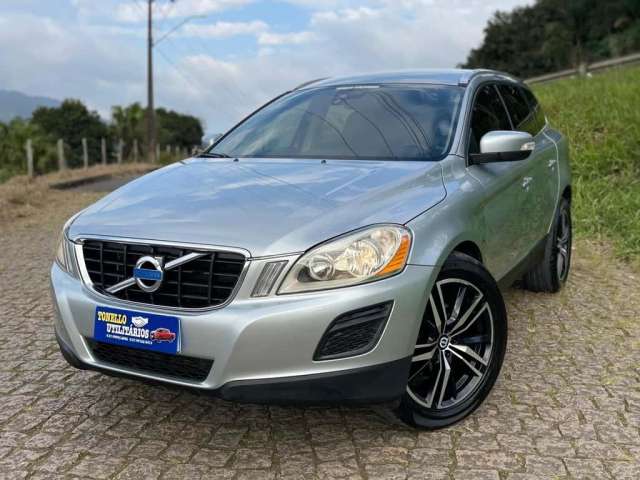 Volvo XC60 3.0 COMFORT AWD 5p - Prata - 2010/2011