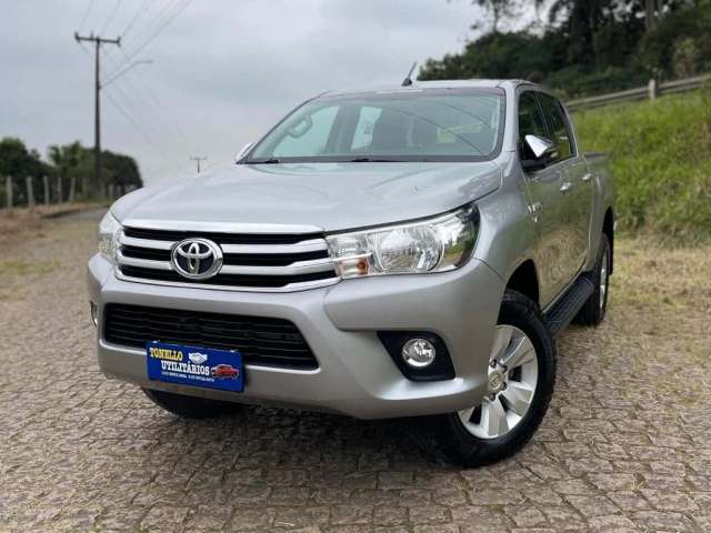 Toyota Hilux CD SRV 4x4 2.7 Flex 16V Aut.  - Prata - 2016/2017