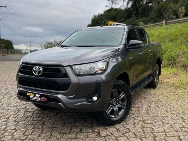 Toyota Hilux CD SR 4x4 2.8 TDI Diesel Aut. - Cinza - 2023/2024