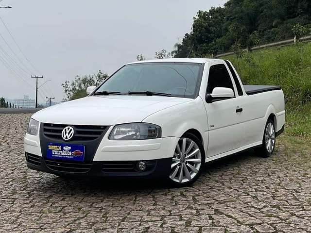 Volkswagen Saveiro 1.6 Mi Total Flex 8V  - Branca - 2009/2010