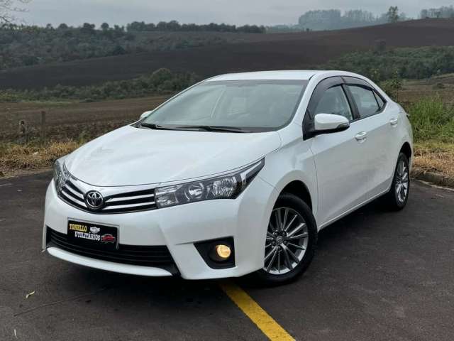 Toyota Corolla  XEi 2.0 Flex 16V Aut. - Branca - 2017/2017