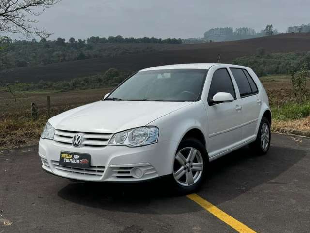 Volkswagen Golf 1.6 Mi Total Flex 8V 4p - Branca - 2009/2009