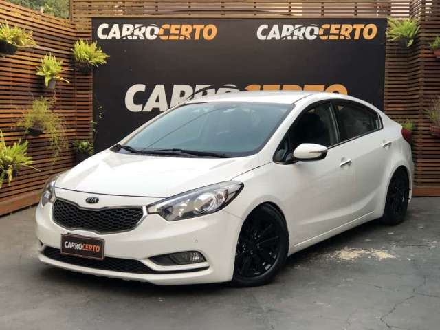 Kia Motors Cerato 1.6 Aut. 2015    Rebaixado na Fixa