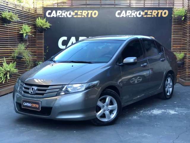 Honda CITY Sedan LX 1.5 Flex  Mec. 2011  Economia e estilo