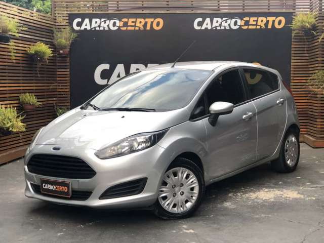 Ford Fiesta 1.5 16V Flex Mec. 2014   Valor acessível e manutenção conveniente