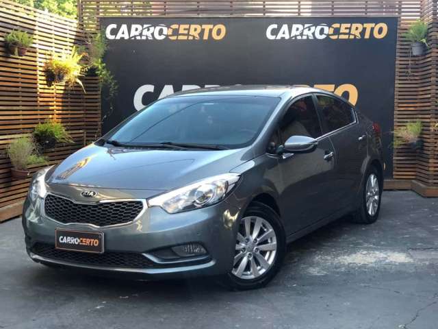 Kia Motors Cerato 1.6   Aut. 2016 Flex   Segurança e conforto