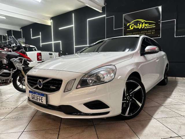 VOLVO V60 2.0 NOVISSIMA!