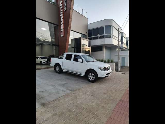 Nissan Frontier XE CD 4x2 2.5 TB Diesel 2010 Diesel