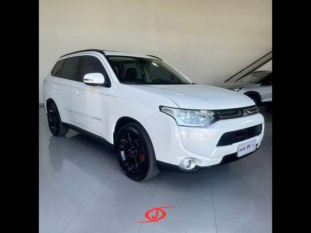 Mitsubishi Outlander /MMC  2.0 - Branca - 2014/2015