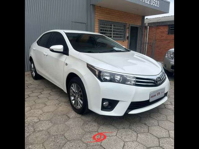 Toyota Corolla XEi 2.0 Flex 16V Aut.  - Branca - 2015/2016