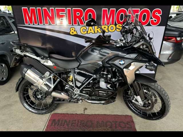 BMW R 1250 GS TRIPLE BLACK