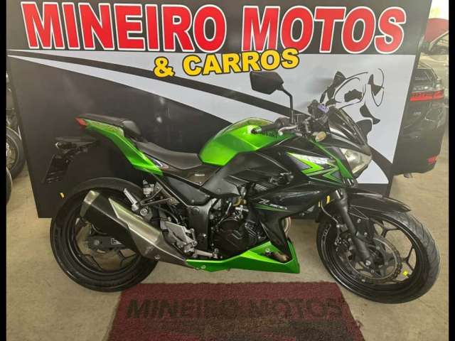 Kawasaki Z300 2016