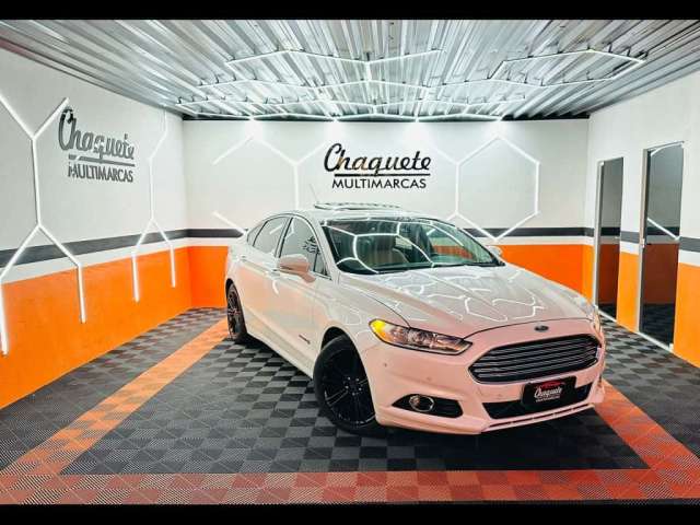 Ford Fusion Titanium 2.0 145cv Aut. (Híbrido)