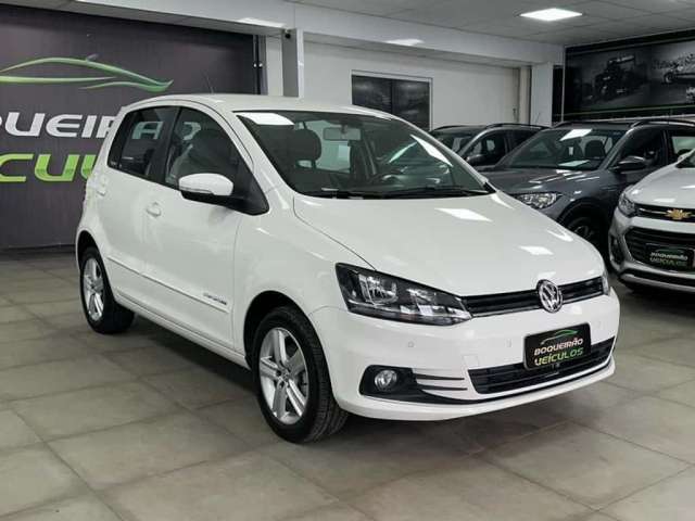 VOLKSWAGEN NOVO FOX CL MB 2015