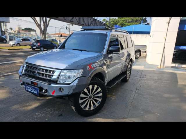 Mitsubishi PAJERO 3.2 HPE 4X4 7 LUGARES 16V TURBO INTERCOOLER DIESEL 4P AUTOMÁTICO