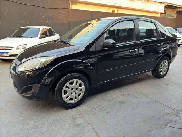 Fiesta sedan SE 1.6 completo 2014