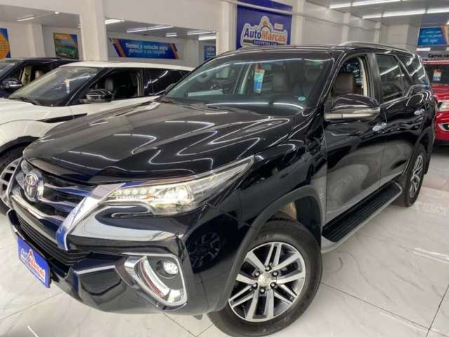 TOYOTA HILUX SWSRXA4FD 2019