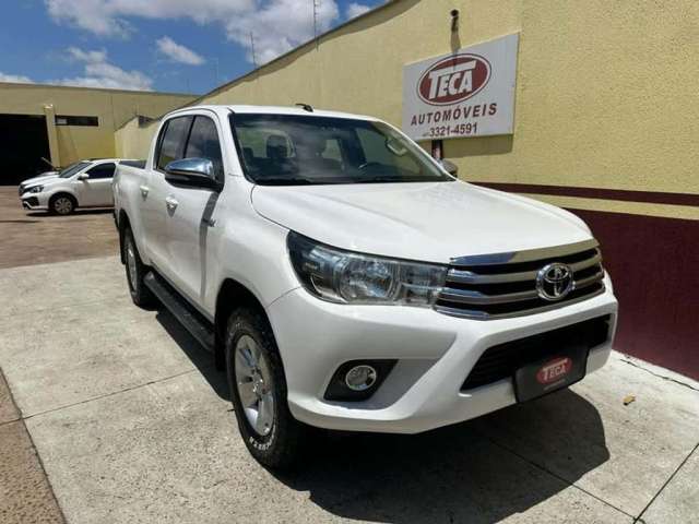 TOYOTA HILUX 2.7 SRV CD 4X4 AT 2017